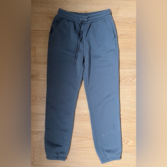 5/$25 - ARDENE Gray Casual Fleece Joggers Pants - Picture 1 of 3